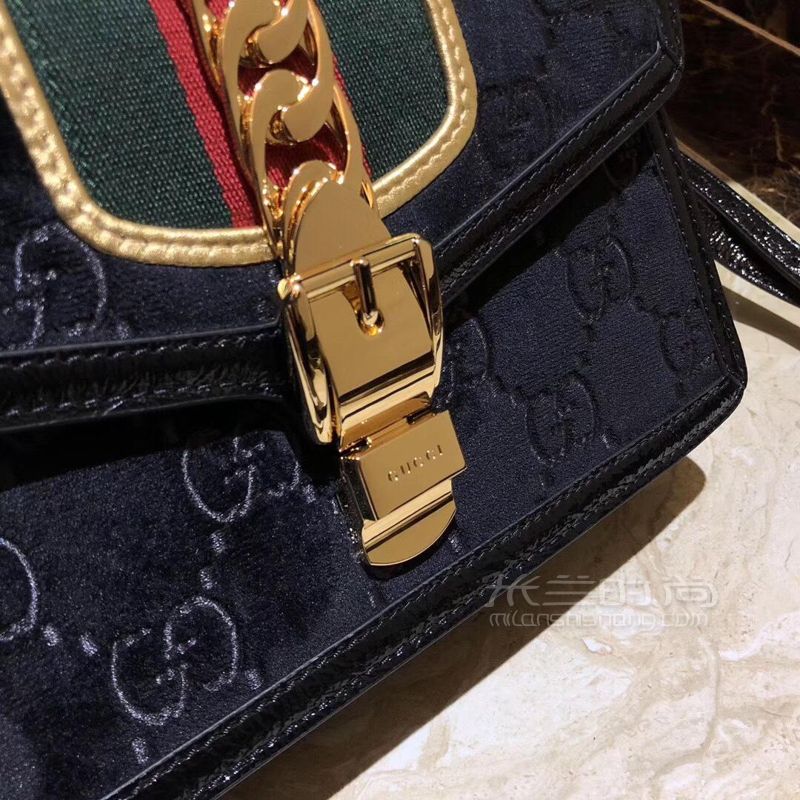 gucci 524405