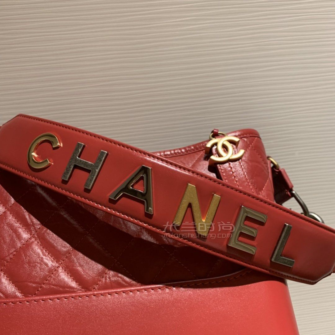 【香奈兒流浪包】chanel gabrielle手袋 字母logo手腕肩帶 紅色25cm單