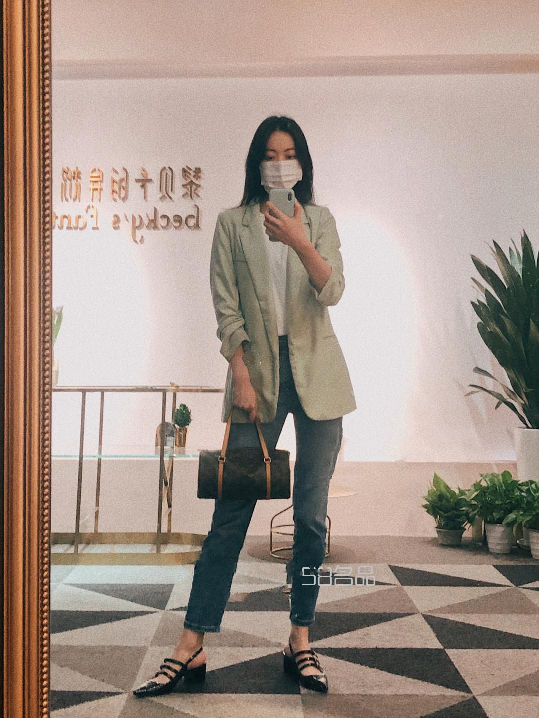 ootd｜LV圆筒包Day 1,lv epi水波纹绿色牛皮女士手提包_7